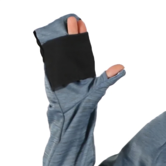 Loki Performance Sweatshirt. Turns into a backpack.  Sleeves turn into MITTENS! - Picture 13 of 16